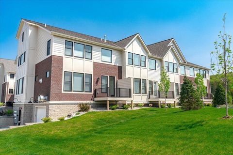 2315 Simply Living Lane C Hudson WI 54016