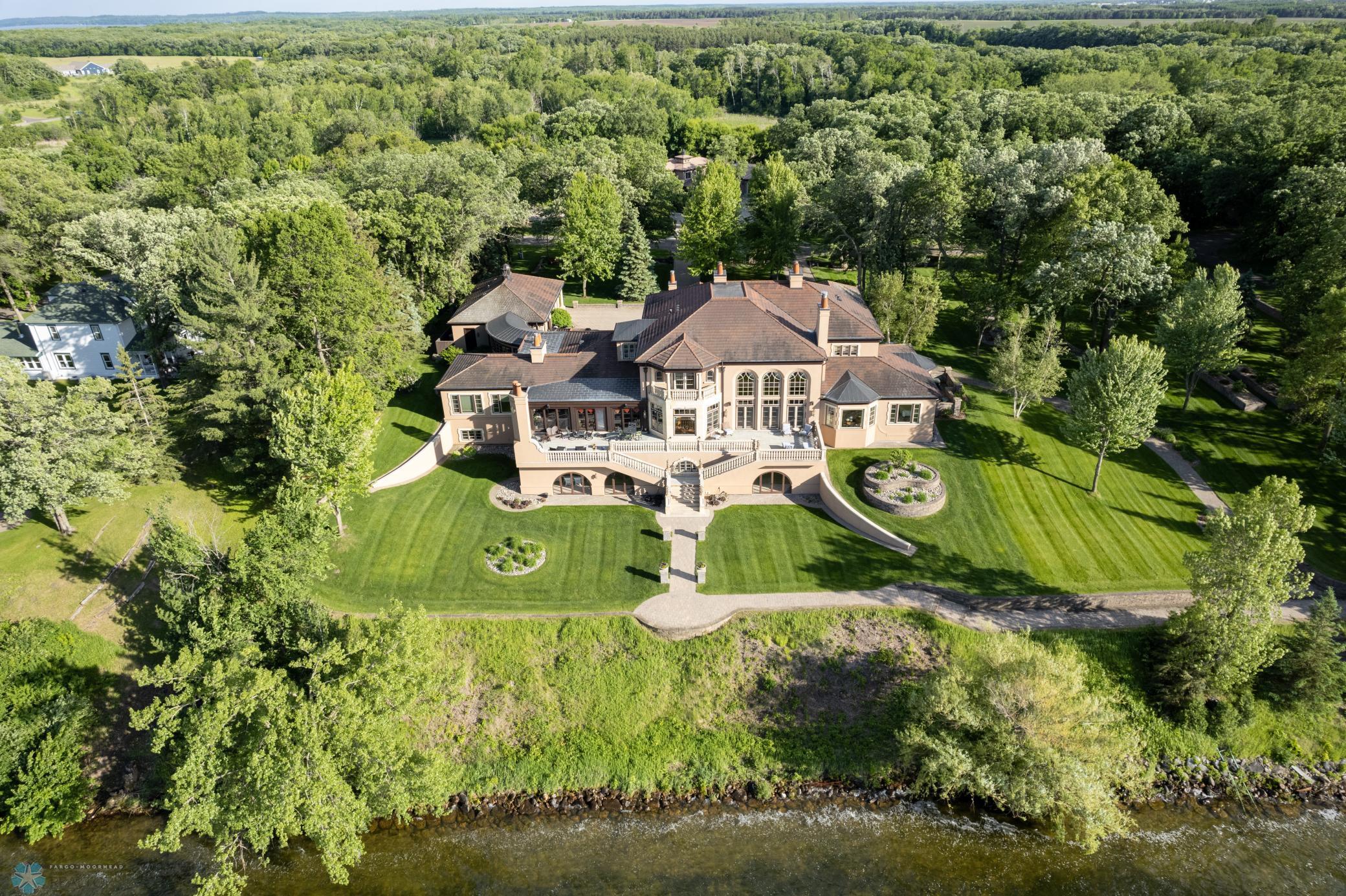 45329 Red Pine Loop