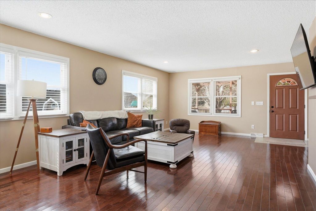 Photo of 20483 Hamburg Avenue, Lakeville, MN 55044 (MLS # 7054909)