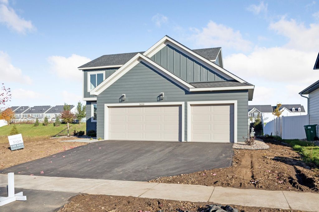 Photo of 5020 Airlake Draw, Woodbury, MN 55129 (MLS # 7004033)