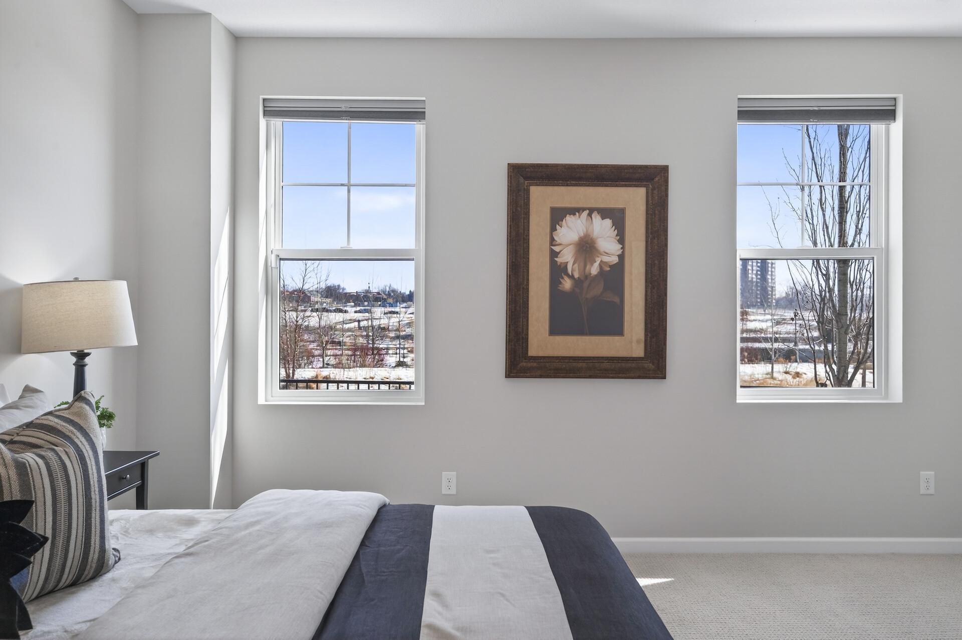 Saint Paul, Minnesota, 55116, United States, 4 Bedrooms Bedrooms, ,4 BathroomsBathrooms,Residential,Active,2028753