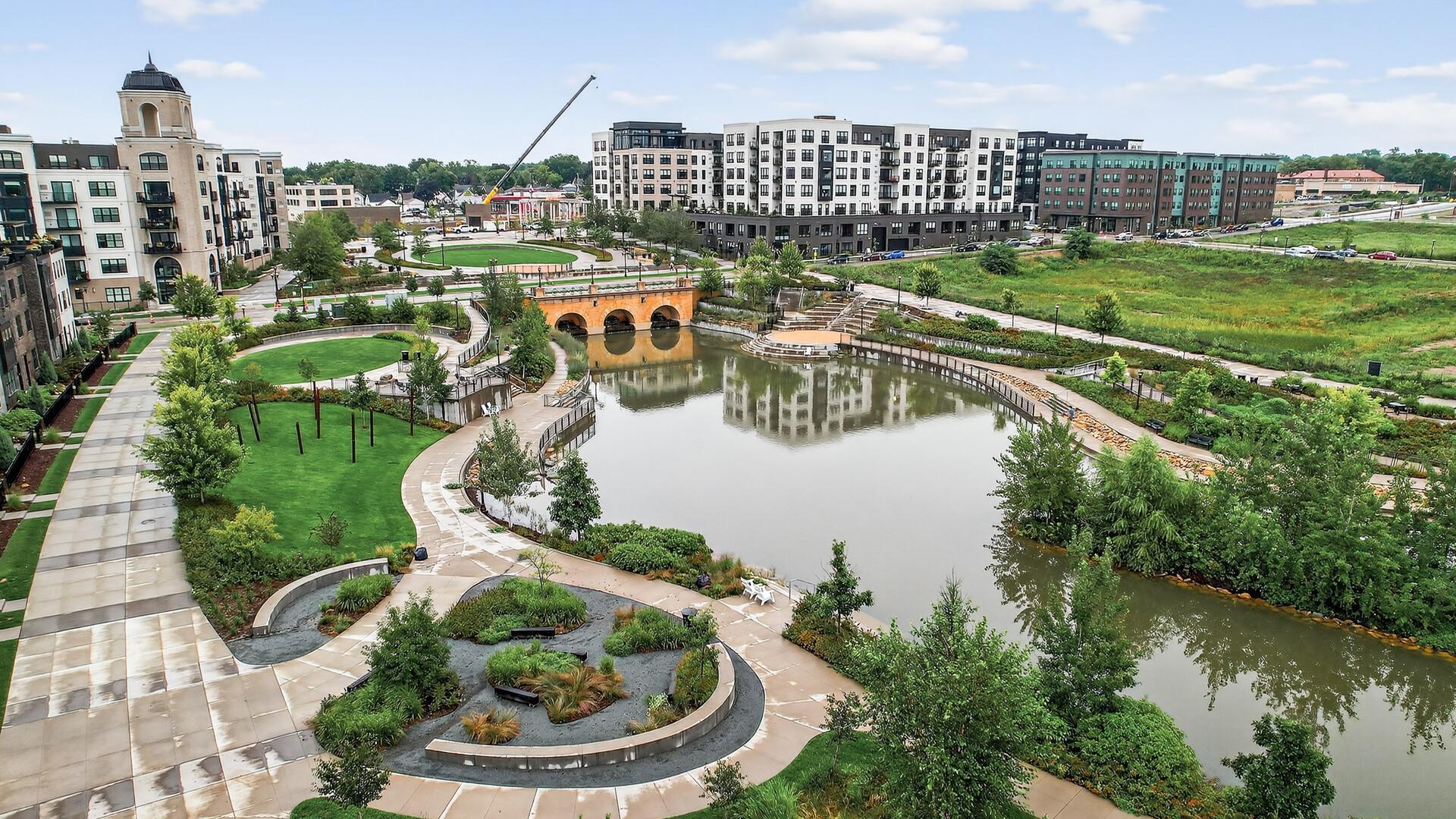 Saint Paul, Minnesota, 55116, United States, 4 Bedrooms Bedrooms, ,4 BathroomsBathrooms,Residential,Active,2028753