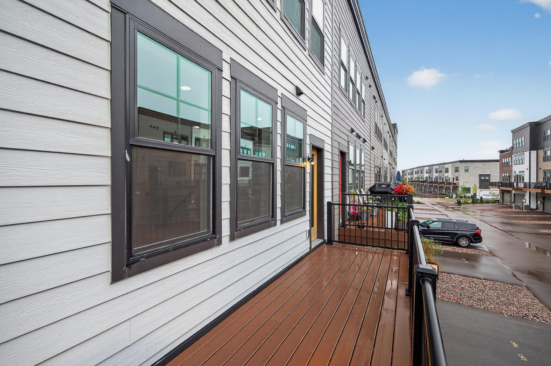 Saint Paul, Minnesota, 55116, United States, 4 Bedrooms Bedrooms, ,4 BathroomsBathrooms,Residential,Active,2028753