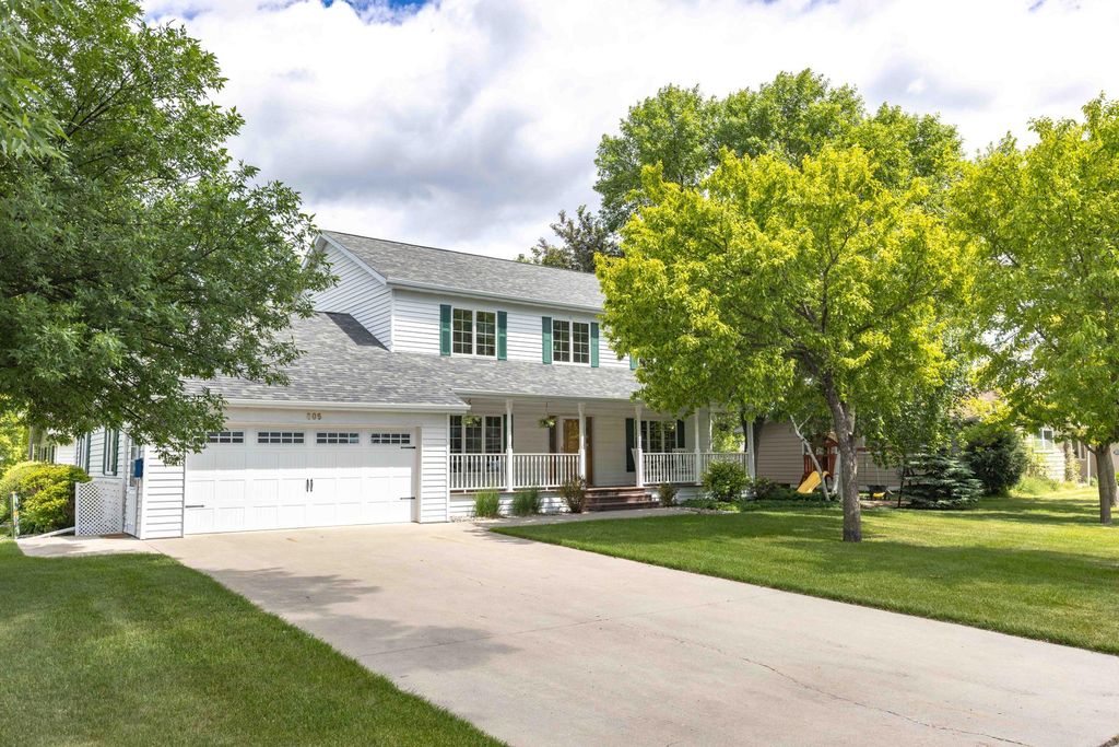 Photo of 805 Pleasant Drive, Ada, MN 56510 (MLS # 7098171)