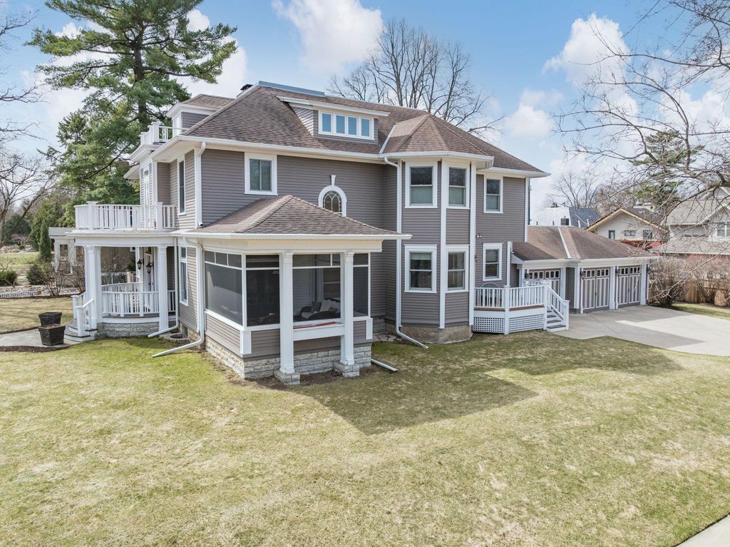 Photo of 4600 Fremont Avenue S, Minneapolis, MN 55419 (MLS # 6727432)