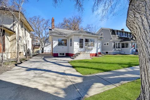 Photo of 1127 8th Avenue S, Fargo, ND 58103 (MLS # 7060459)