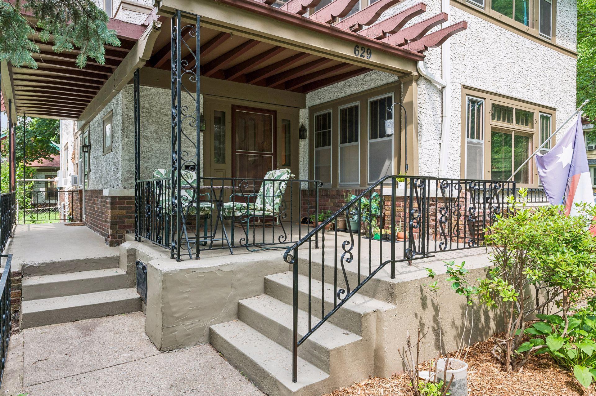 629 Lexington Parkway N