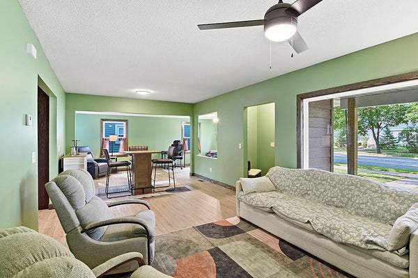 1120 9TH AVE N, SAINT CLOUD, MN 56303 - Image c5661e31b6780bc61b8bfd00a4970f1c/3500561536