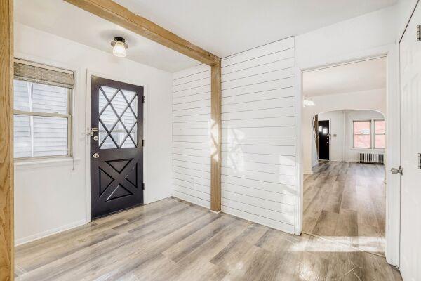 924 Farrington Street