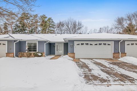 1220 Ravenswood Court Shoreview MN 55126