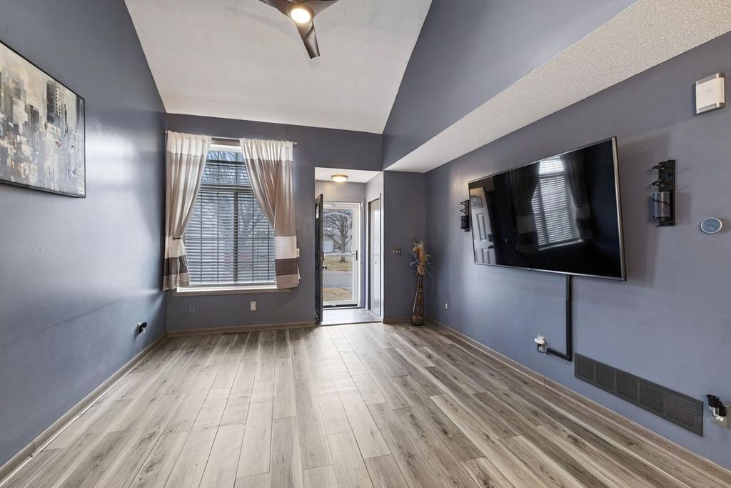 Photo of 6129 Tahoe Circle, Woodbury, MN 55125 (MLS # 7027460)