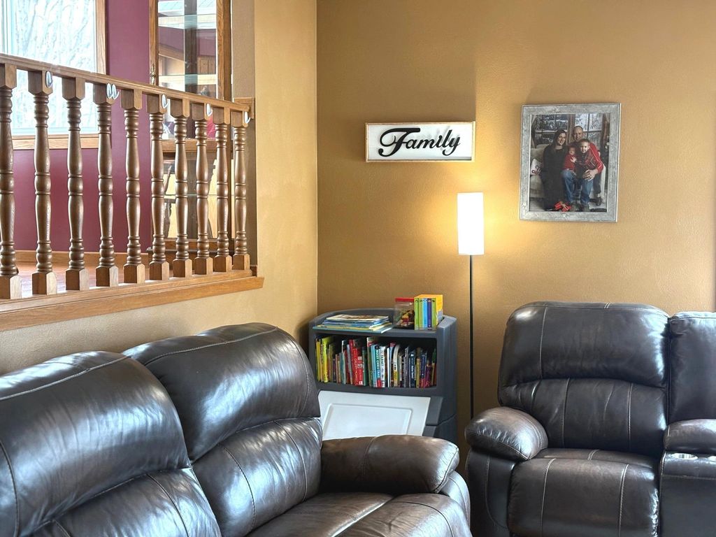 Photo of 2009 5th Street NE, Waseca, MN 56093 (MLS # 7034327)