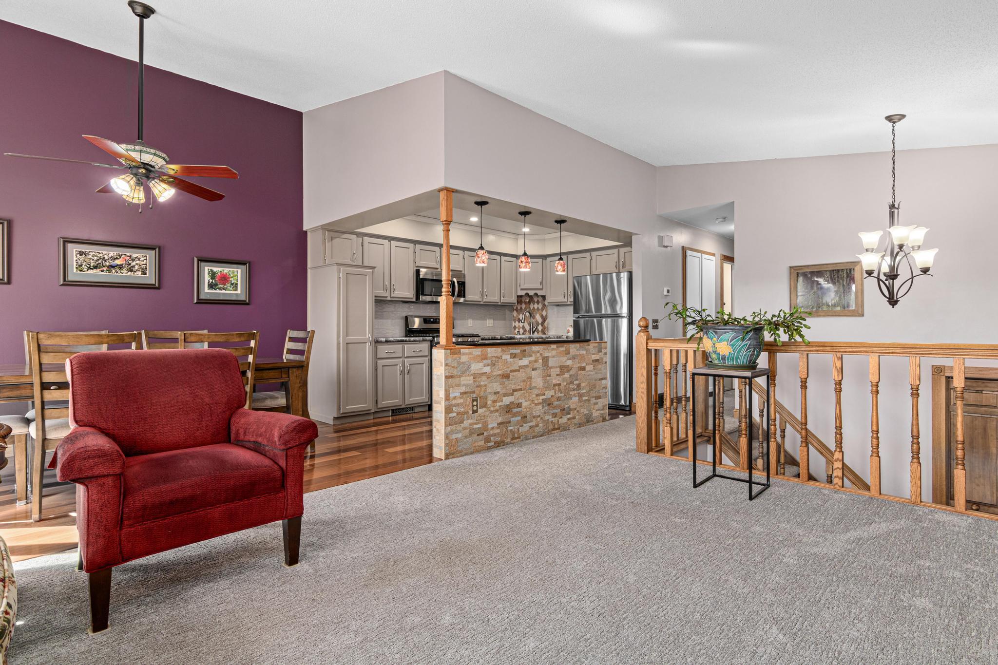 5712 Royal Oaks Drive