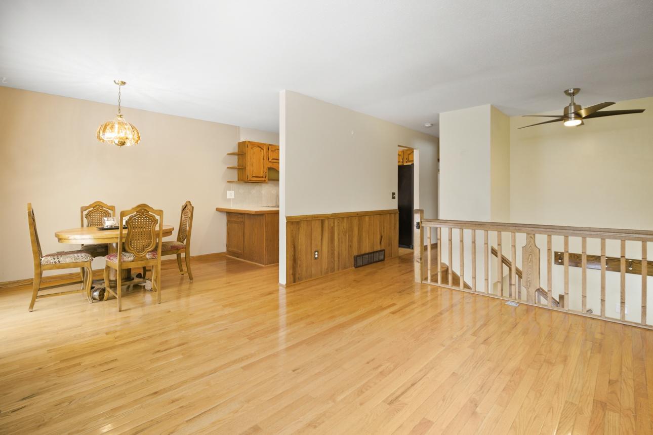 1249 Timbershore Lane 407