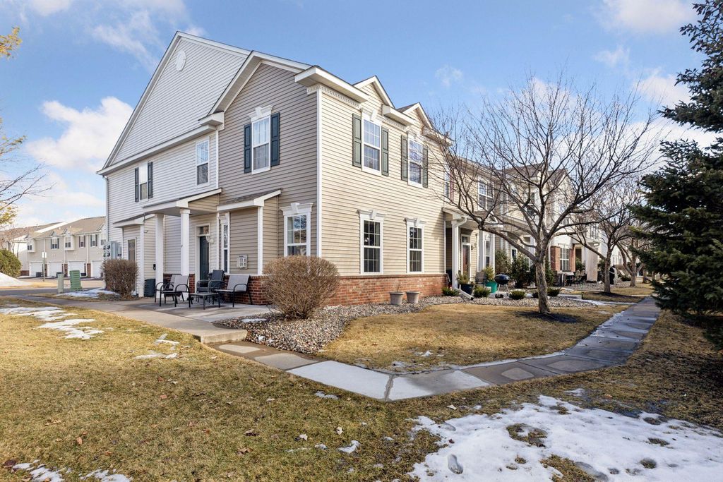 Photo of 10960 Fergus Street NE #D, Blaine, MN 55449 (MLS # 7008322)