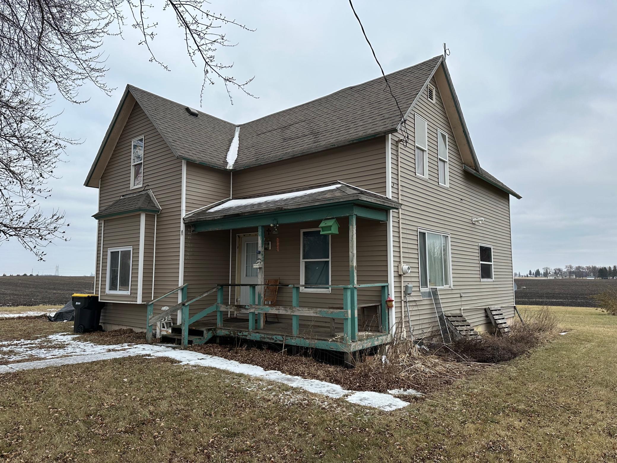 807 County Road 6
