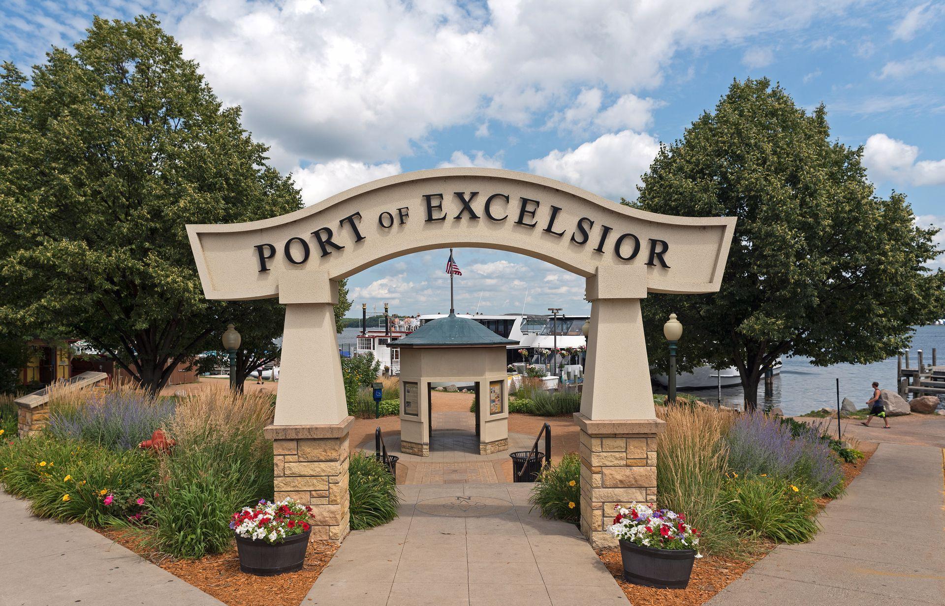 Excelsior, Minnesota, 55331, United States, 5 Bedrooms Bedrooms, ,5 BathroomsBathrooms,Residential,Active,2032407