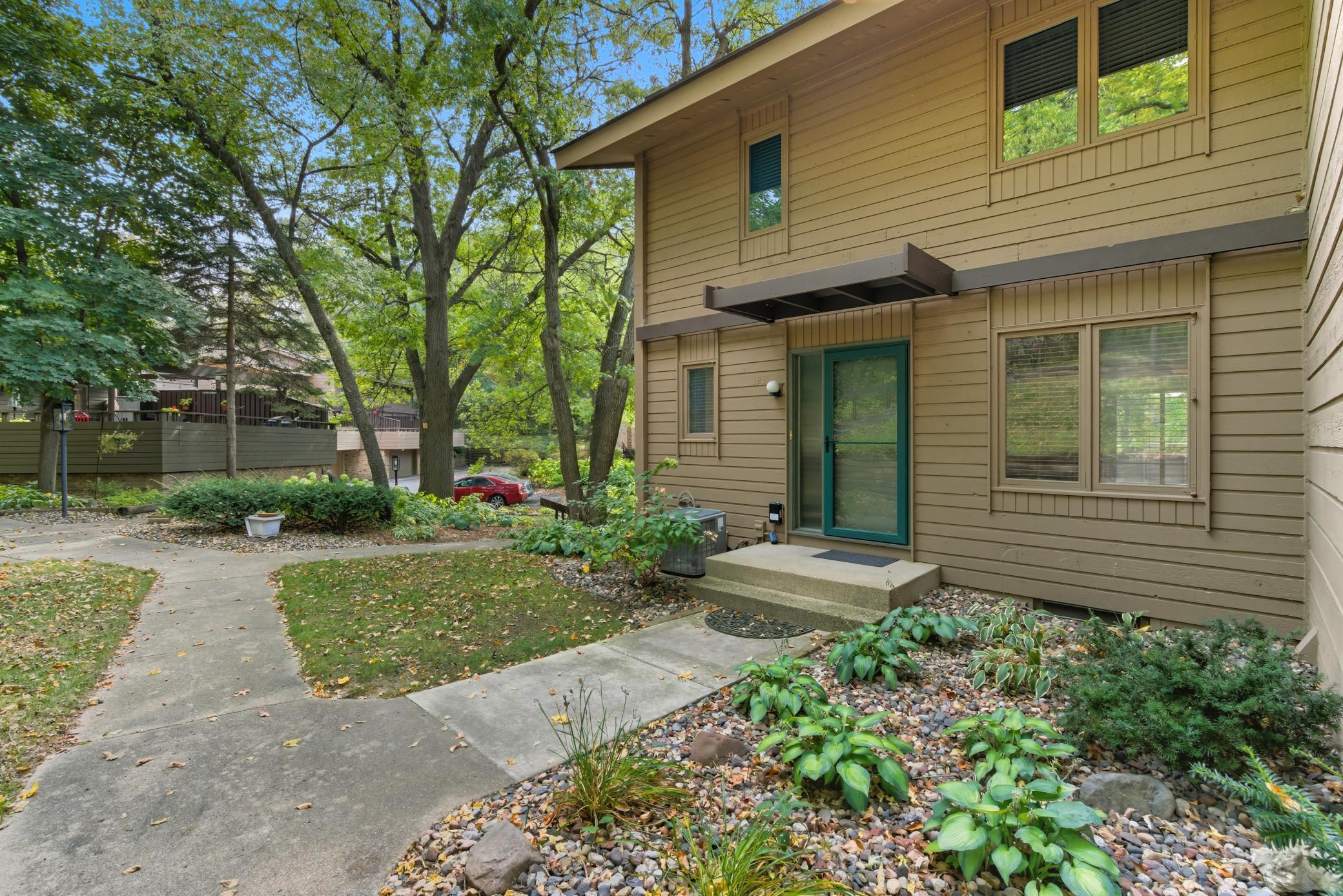 122 Birnamwood Drive