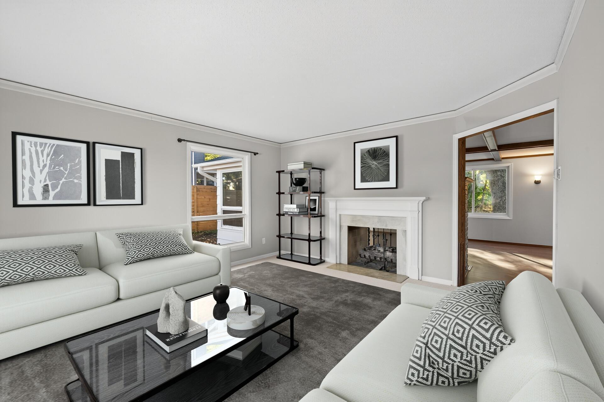 1009 Knob Hill Road