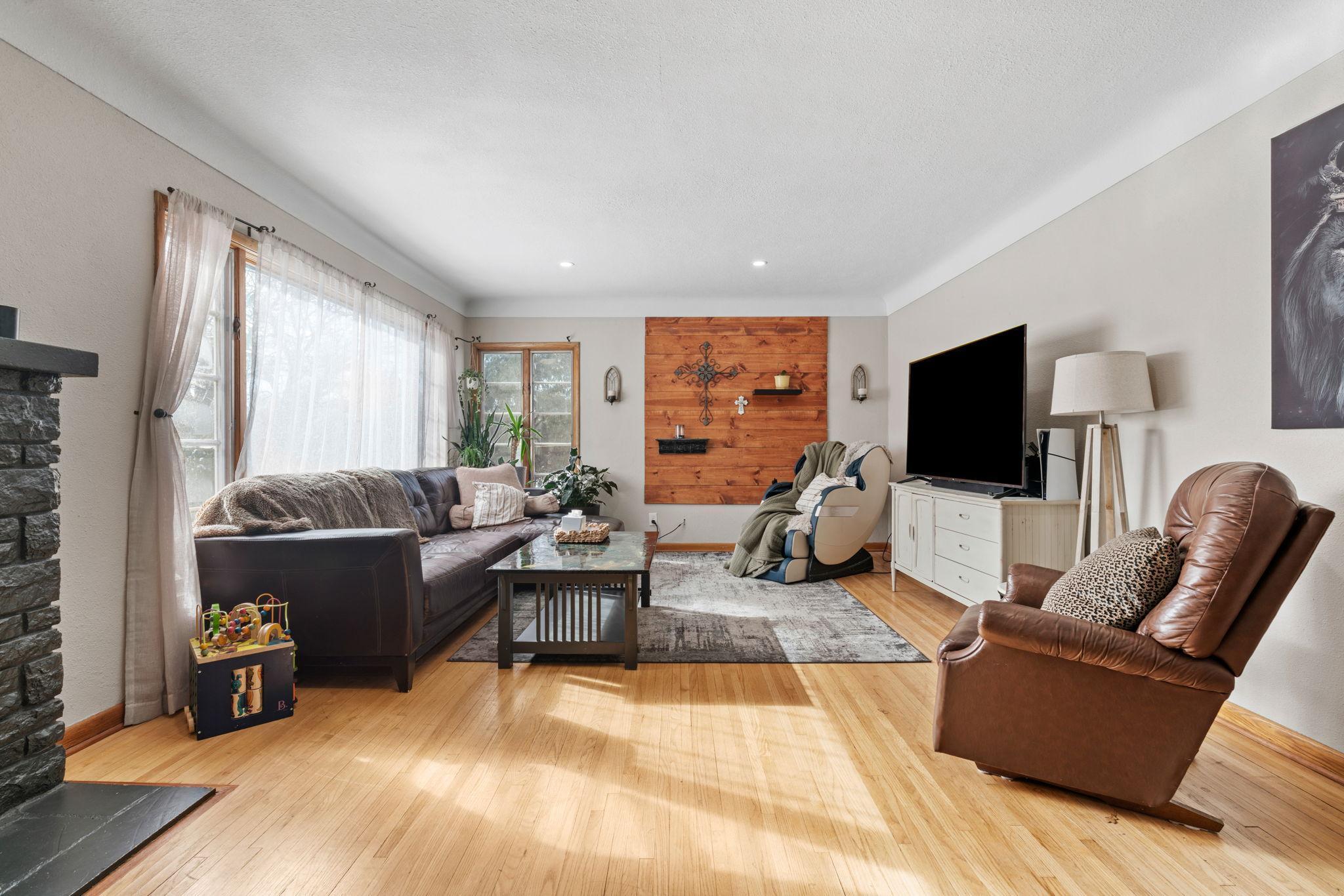 345 Capitol View Avenue