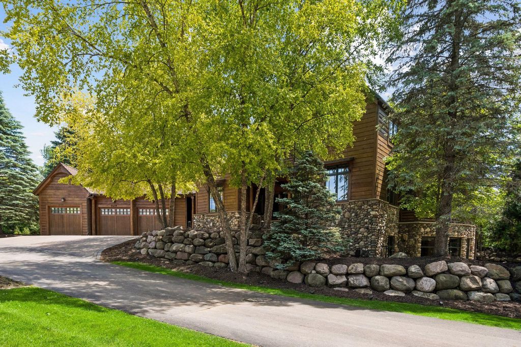 Photo of 2439 Emerald Trail, Minnetonka, MN 55305 (MLS # 7093161)