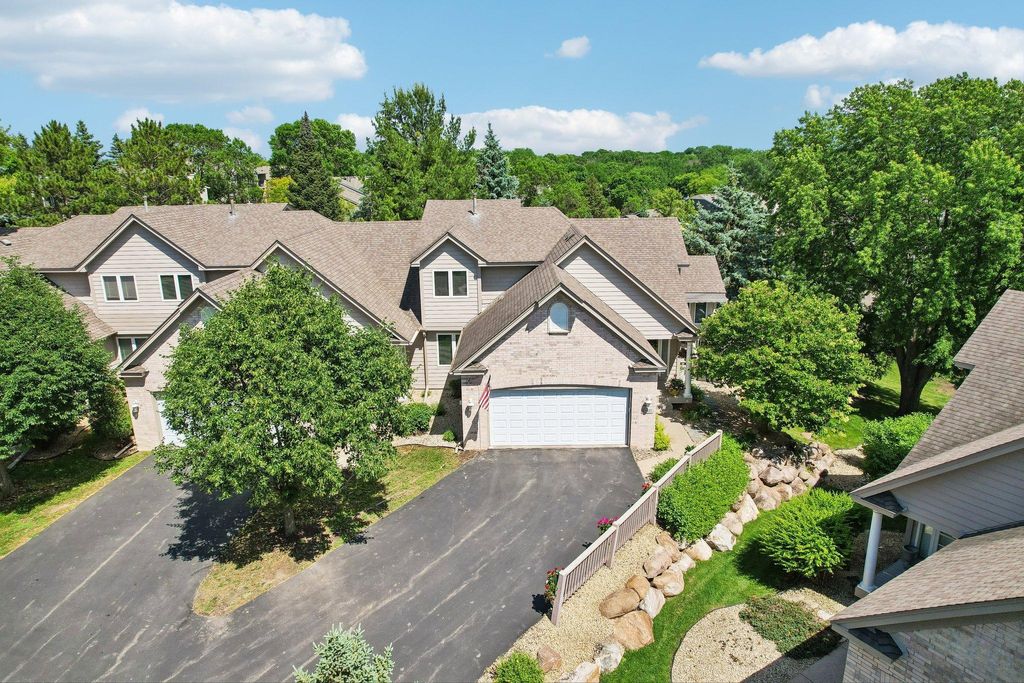 Photo of 11975 Tiffany Lane, Eden Prairie, MN 55344 (MLS # 7089825)