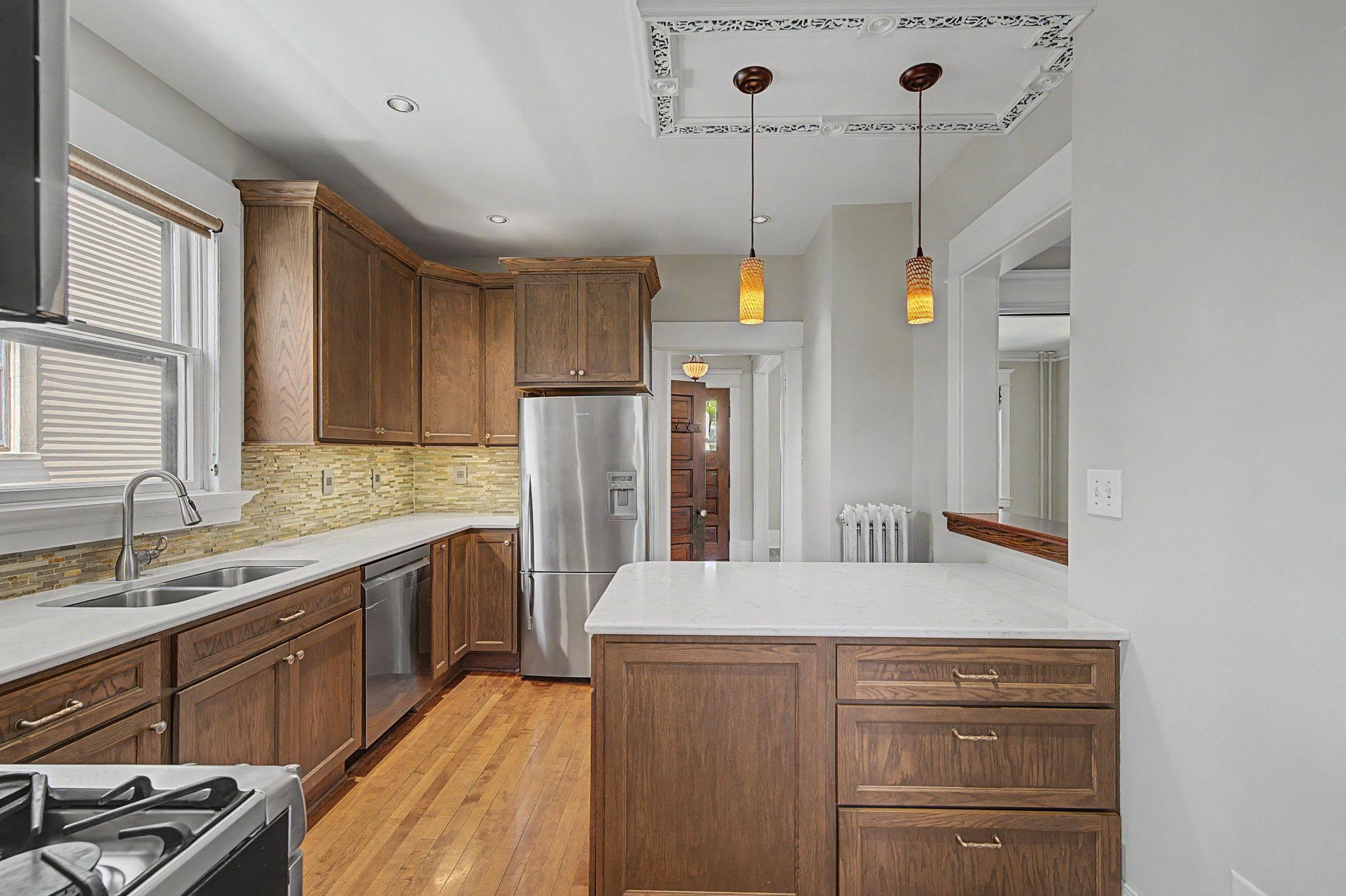 826 Ashland Avenue