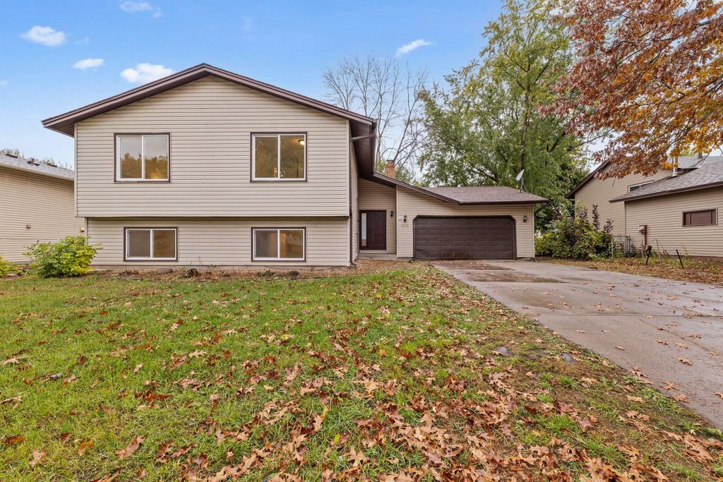 Photo of 8333 Abbott Avenue N, Brooklyn Park, MN 55443 (MLS # 6800435)