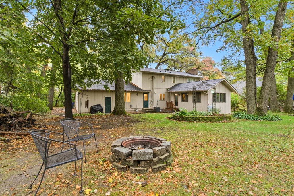 Photo of 2556 14 1/2 Avenue SE, Saint Cloud, MN 56304 (MLS # 6824634)