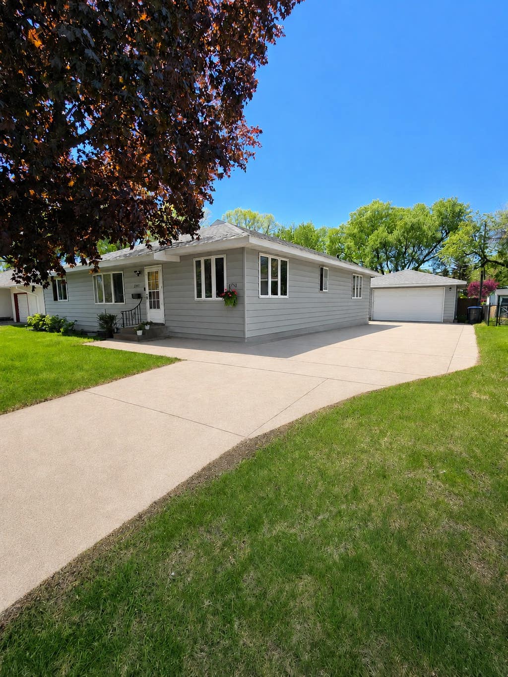Photo of 2908 Roosevelt Street NE, Saint Anthony, MN 55418 (MLS # 7127303)
