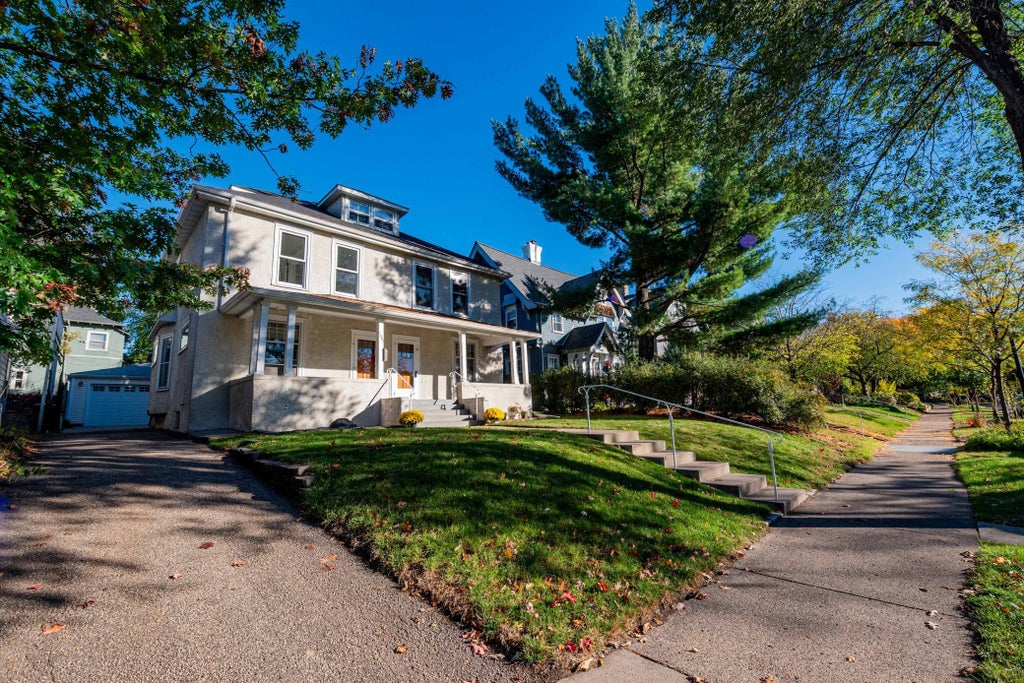 Photo of 2503 Irving Avenue S, Minneapolis, MN 55405 (MLS # 7127178)