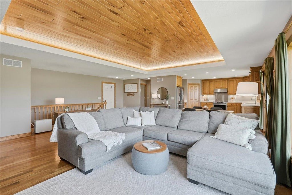 Photo of 148 Medinah Circle W, Lake City, MN 55041 (MLS # 7108897)