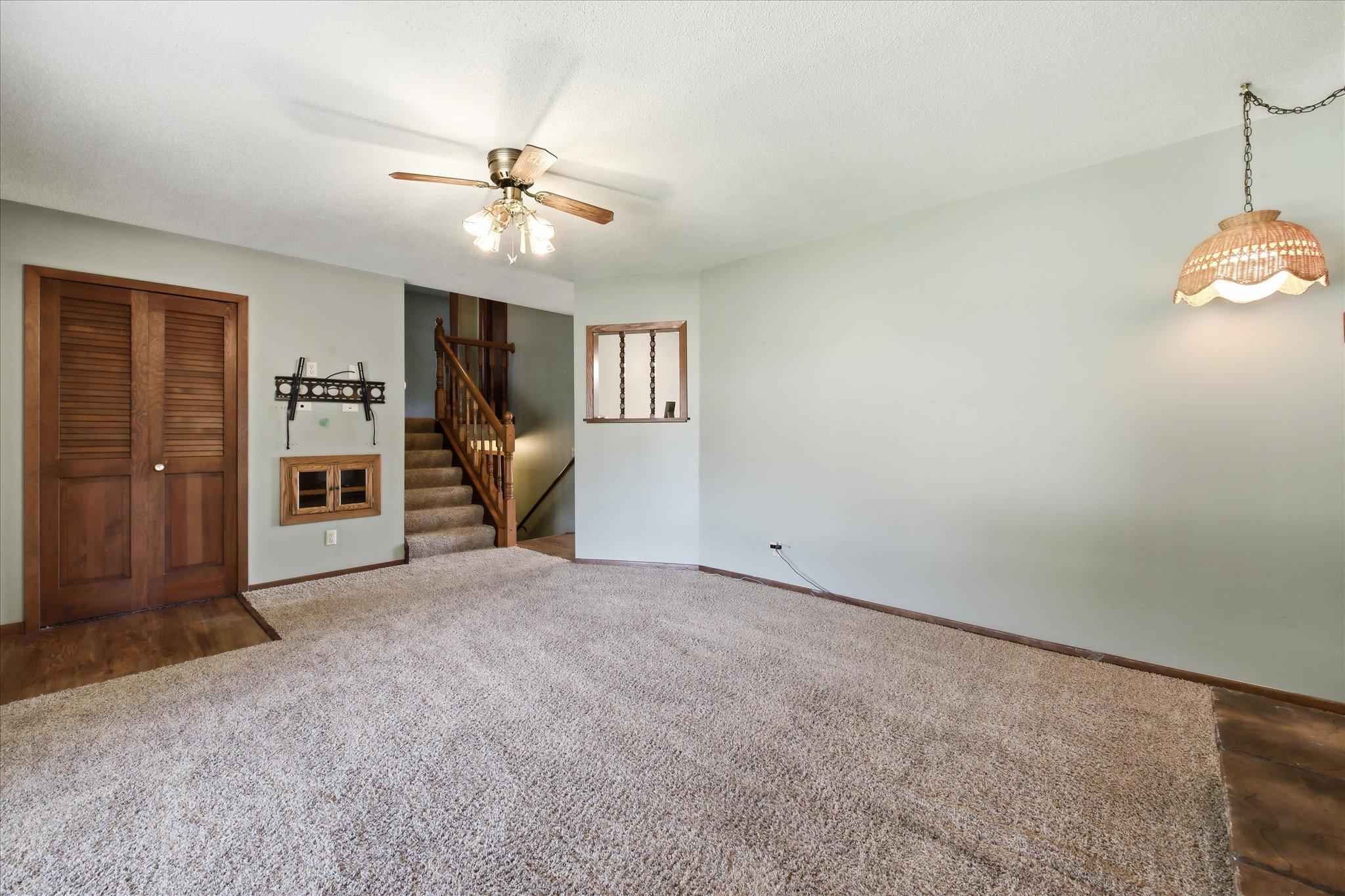 280 117th Lane NE