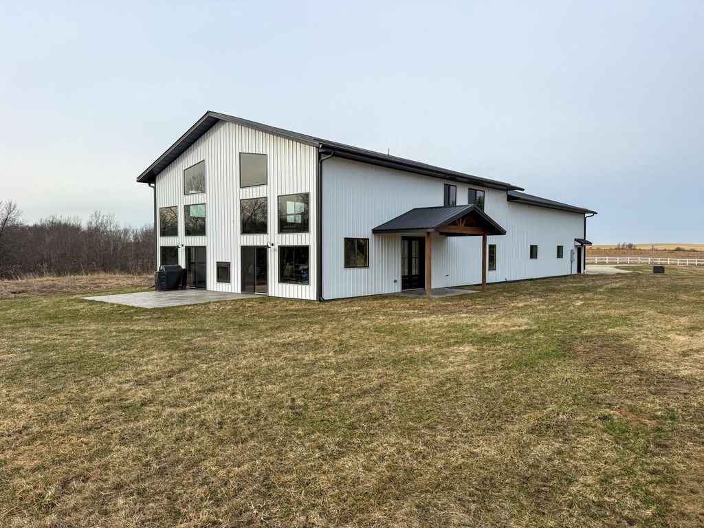 Photo of 11719 Ridgeview Road, Hokah, MN 55941 (MLS # 7042676)