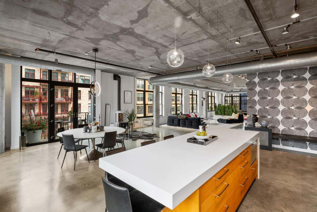 Photo of 200 Park Avenue #401, Minneapolis, MN 55415 (MLS # 7130504)
