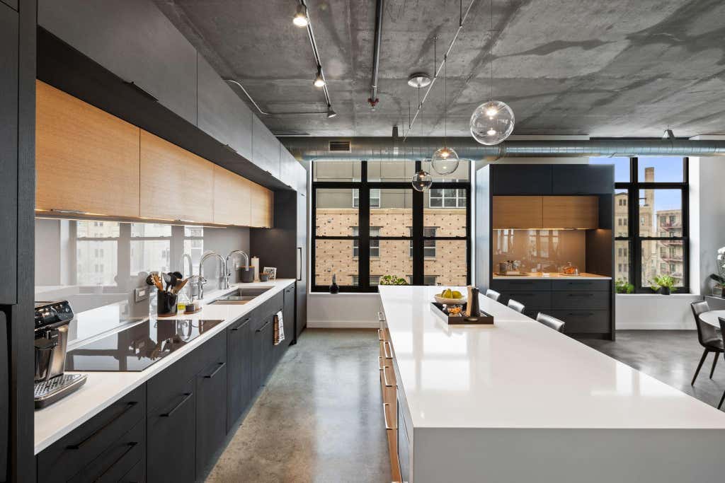 Photo of 200 Park Avenue #401, Minneapolis, MN 55415 (MLS # 7130504)