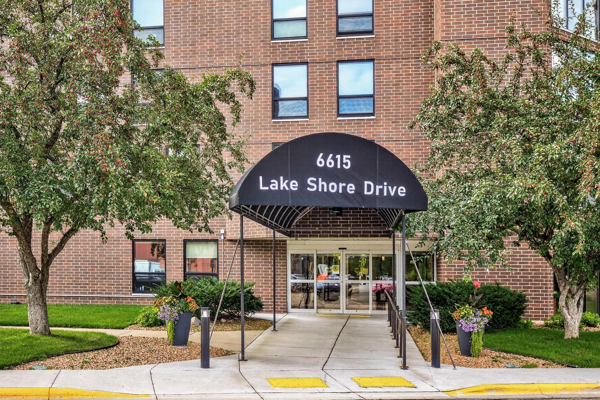 6615 Lake Shore Drive S 302