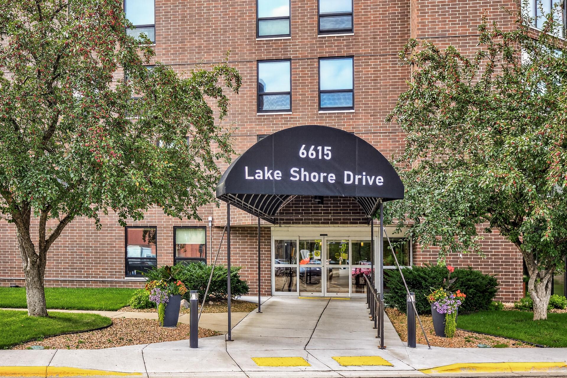 6615 Lake Shore Drive S 302