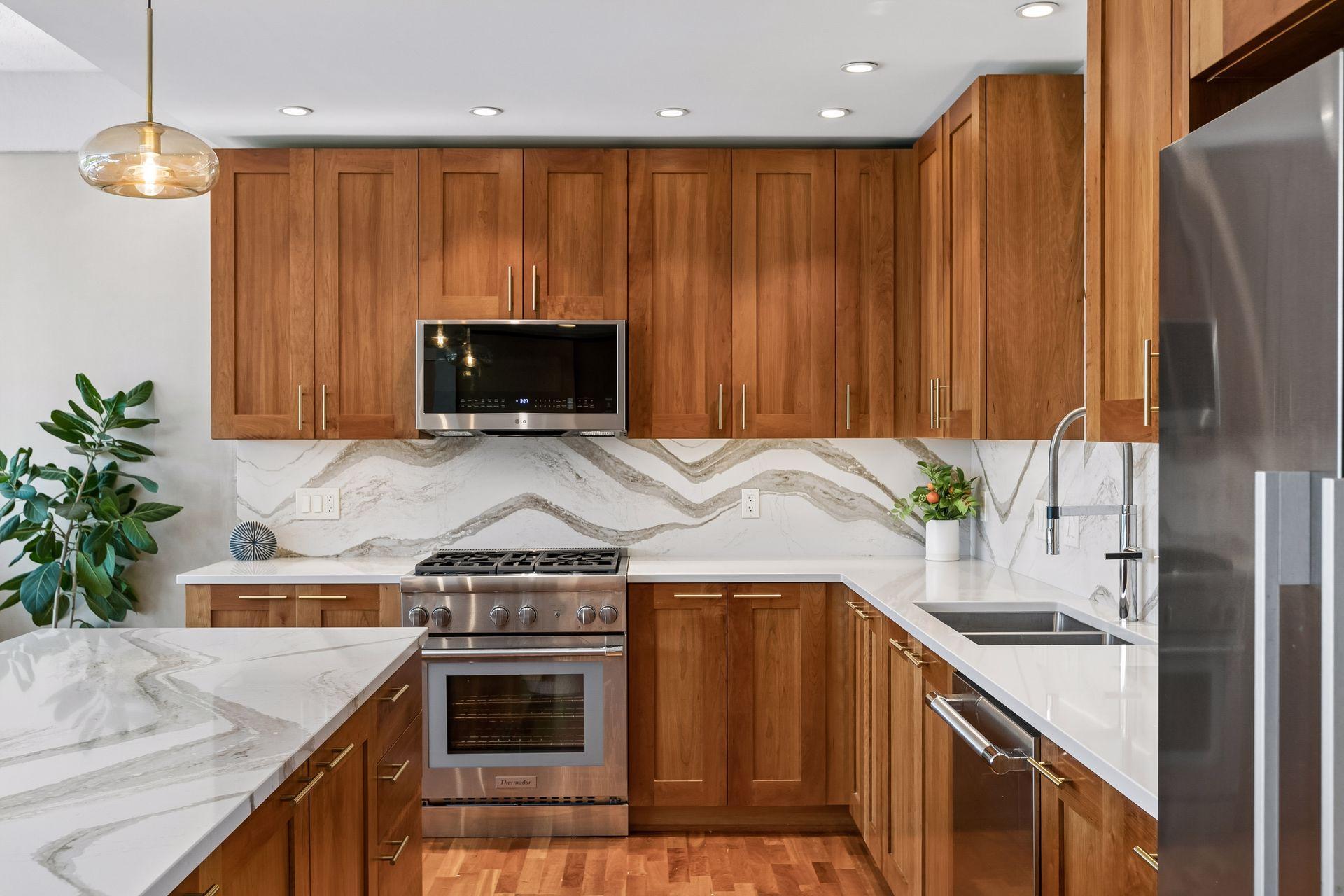 45 University Avenue SE 410