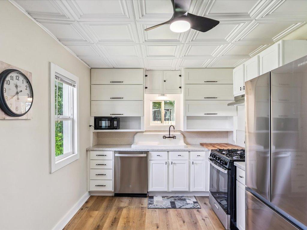 409 7th Street SE