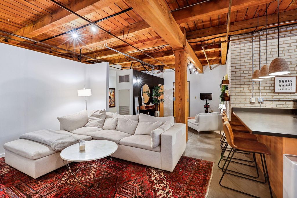 Photo of 127 5th Street NE #G04, Minneapolis, MN 55413 (MLS # 7041942)