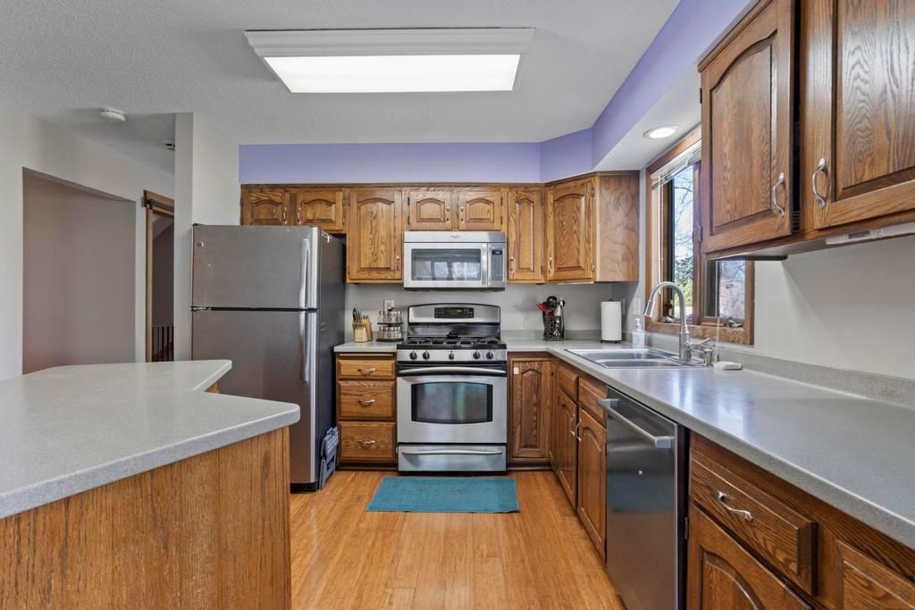 Photo of 13701 Krestwood Drive, Burnsville, MN 55337 (MLS # 7062351)