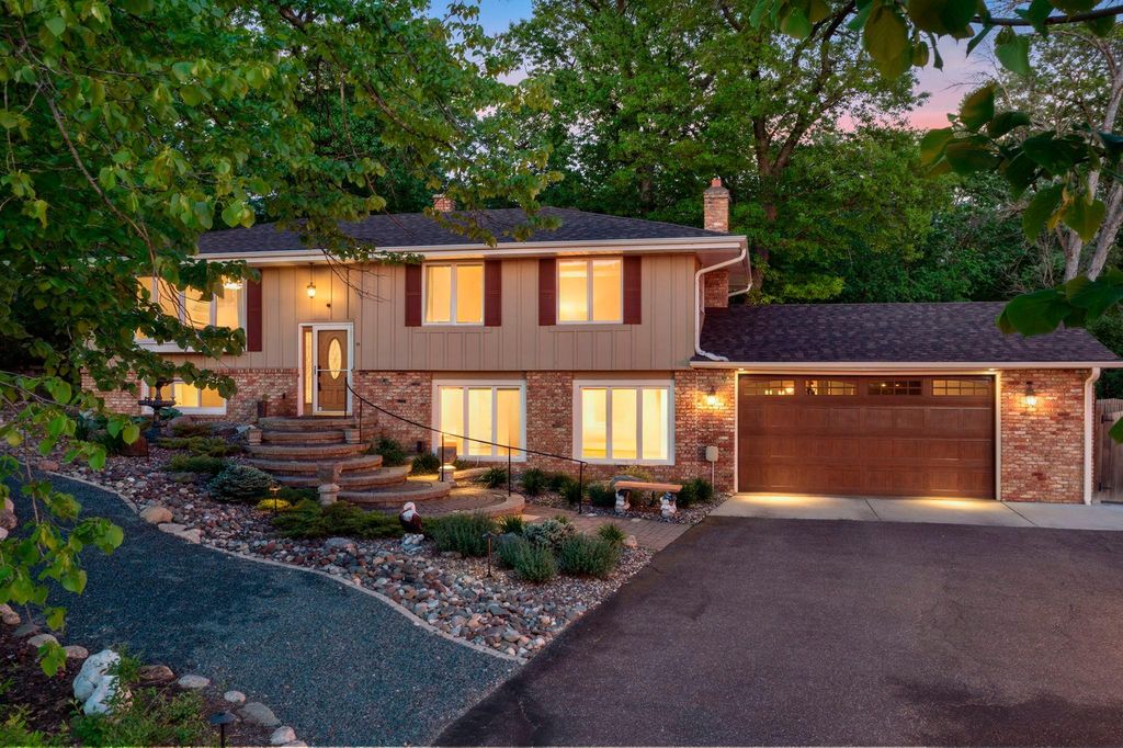 Photo of 5946 W Bald Eagle Boulevard, White Bear Twp, MN 55110 (MLS # 7055901)