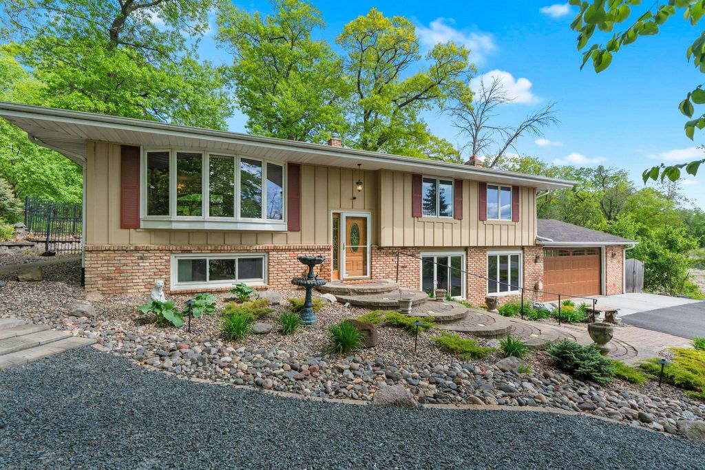 Photo of 5946 W Bald Eagle Boulevard, White Bear Twp, MN 55110 (MLS # 7055901)