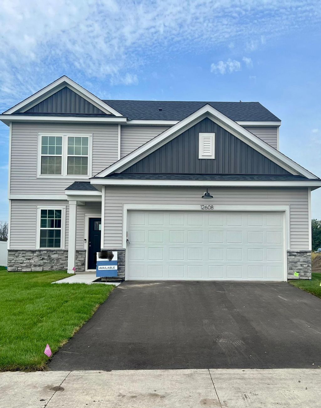 Photo of 12584 Erskin Street NE, Blaine, MN 55449 (MLS # 7012543)