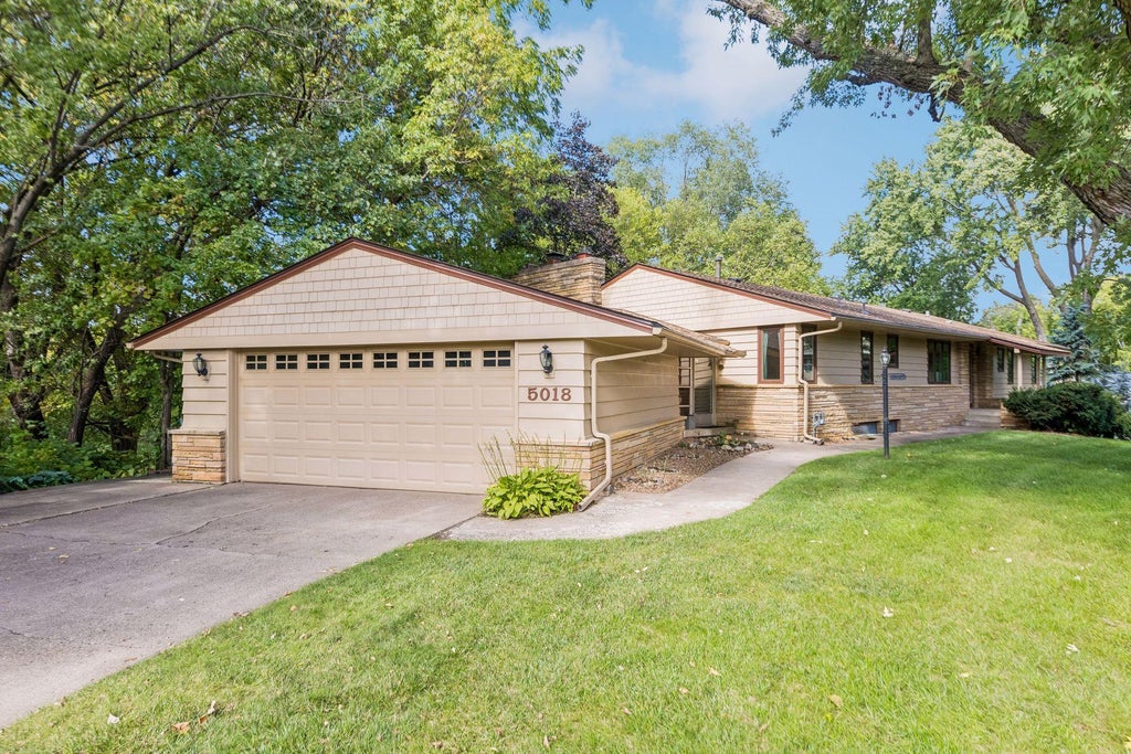 Photo of 5018 Normandale Court, Edina, MN 55436 (MLS # 7147965)