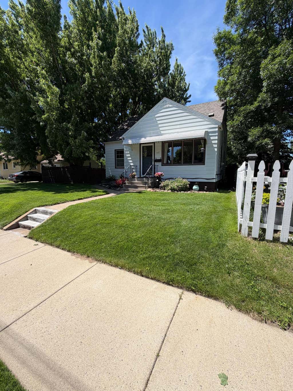 Photo of 117 26TH Avenue N, Saint Cloud, MN 56303 (MLS # 7092681)