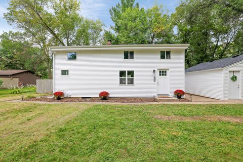 6690 Nez Perce Drive Chanhassen MN 55317