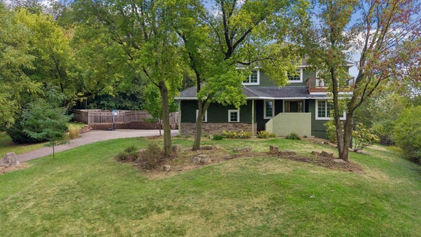 7153 GOODVIEW AVE S, COTTAGE GROVE, MN 55016 - Image c65bebf8d33d23a372445d2ff61eb18e/1035140623