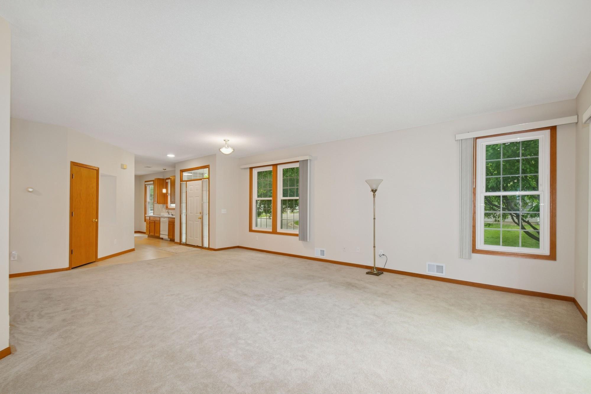 483 Meadowood Lane